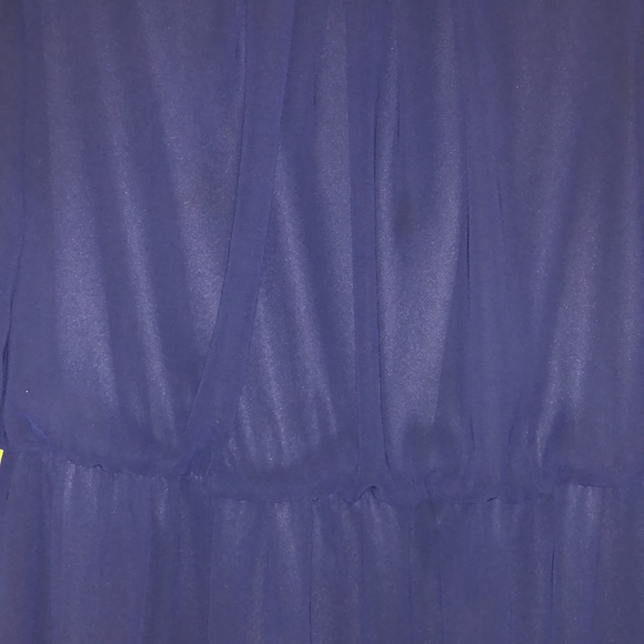 Dress and belt - Picture 2 of 4